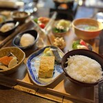 小さなホテル セラヴィ - 