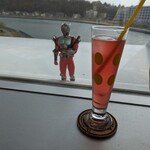 カフェ ブルーゾーン - サイボーグ009ソーダ(カシス＆ローズヒップ風味)りんご酢使用¥350-