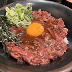 精肉・卸の肉バルSanoso - 