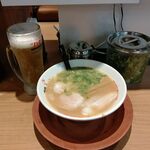 Ramen Yokoduna - ●ﾗﾝﾁ。単品。中生ﾋﾞｰﾙ480+ﾗｰﾒﾝ(並)750=1,120円