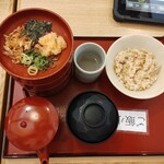 手造りうどん たまき - 料理写真: