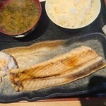 干物と日本酒のお店 yoshi-魚-tei - 