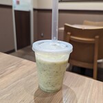 青葉城フードコート - ドリンク写真:ずんだシェイク