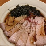 麺元素 - 魚元素淡麗醤油ラーメン、チャーシュー追加(ネギ抜き)