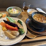 居方食堂 - 