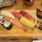 Yoshinozushi Honten - 