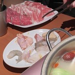 薬膳火鍋 かゑん - 