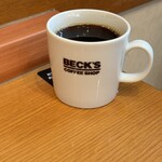 BECK'S COFFEE SHOP - ブレンドコーヒーsサイズ¥290