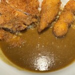 ＣｏＣｏ壱番屋 - 手仕込みとんかつカレー(\1,093)ライス250㌘(▲\26)+フィッシュフライ(\84)+うずら玉子串フライ(\131)