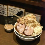 ラーメン荘 歴史を刻め - 