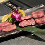 Yakiniku Ushi - 