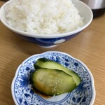 江ちゃんラーメン - 胡瓜の浅漬…好きなヤツ