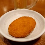 C's Dining - コロッケ単品(120円)