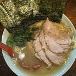 ラーメン 洞くつ家 - 