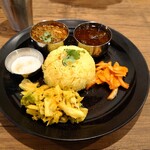 チーズケーキと彩りカレー Luna piena - 