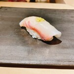 むら上 - 石鯛の昆布締め