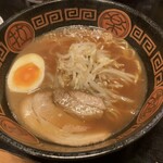 王龍ラーメン - 料理写真: