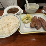 牛たん料理 閣 - 