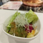 特選近江牛レストラン ティファニー - ドレッシングも旨味があって美味しい