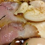 らぁ麺はやし田 - チャーシュー