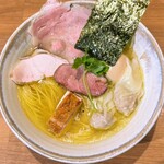 ジャパニーズ ラーメン 五感 - 