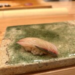 Sushi Iwao - 縞鯵