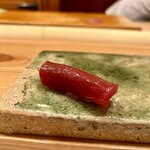 Sushi Iwao - 赤身の漬け
