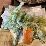 くろつぼ - 山菜の天ぷら