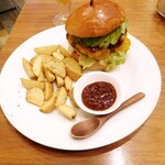 burger house UZU - 完熟アボカドチーズハンバーガー