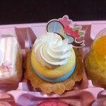 コージーコーナー イオン盛岡店 - ミント風味のホイップクリームとレモン風味のホイップクリームのタルト