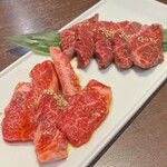 大衆焼肉ホルモン よっとこ - 