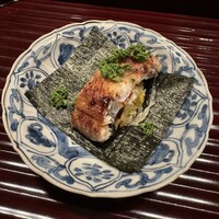 多仁本 - 鰻と春キャベツ、花山椒の手巻き。多仁本さんの手巻き大好き♡鰻が香ばしい！