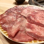 近江焼肉ホルモンすだく - 