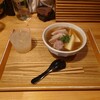 Soba Ya Konkurai - ●花山椒　筍と鴨のお蕎麦　3,000円
                
                そしてメニューをパチパチ撮ってたら
                大将さんにおすすめされた
                
                ●青森産りんごのジュース　660円
                
                を注文してみた