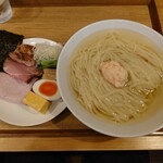 Menya Sakura - 煮干しクリスタル (冷)
                        ネンブツダイ