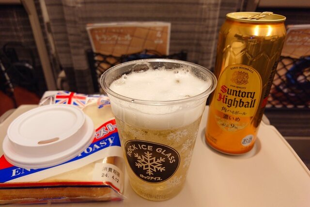 新青森駅のNewDaysミニ 新幹線改札内コンビニ