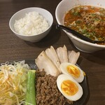 麺や たろう。 - 