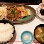Washoku Nabedokoro Sushi Han - 牛肉と唐揚げランチ定食　１４００円…位（笑）
