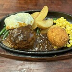 キャロット - ■ハンバーグとクリームコロッケ目玉焼き¥1,080