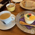 カイコマ キッチン - デザートとコーヒー