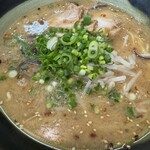 隼ラーメン - 