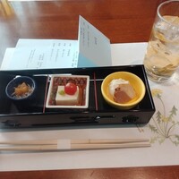 四季彩 - 