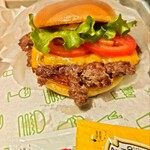 SHAKE SHACK - 