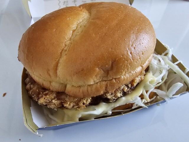 マクドナルド 102弘前店 - 運動公園前（ハンバーガー）の写真