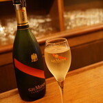 パブリックバー アイラ - 