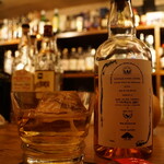 パブリックバー アイラ - 