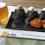 Hon'Noriya - たこ飯、高菜、焼鮭。手前に唐揚げ2個♪♪