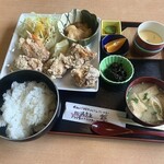 炭焼工房 心 - ◆ 唐揚げ定食 ¥800-