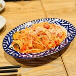 Hakkou Bisutoro Sakaya - ナスとトマトのパスタ