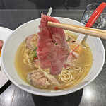 Japanese Soba Noodles 蔦 - 国産A5黒毛和牛のローストビーフ